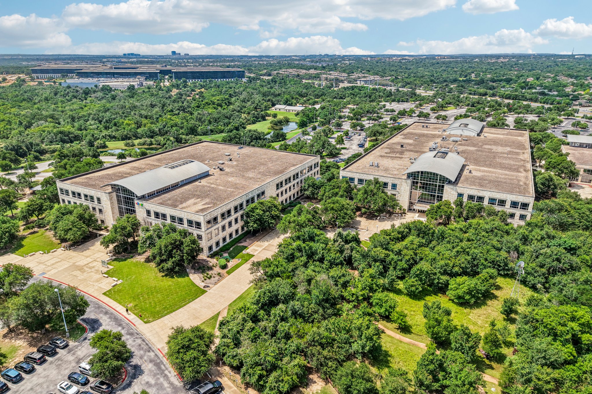 Peabody Dr-S2506-086.jpg