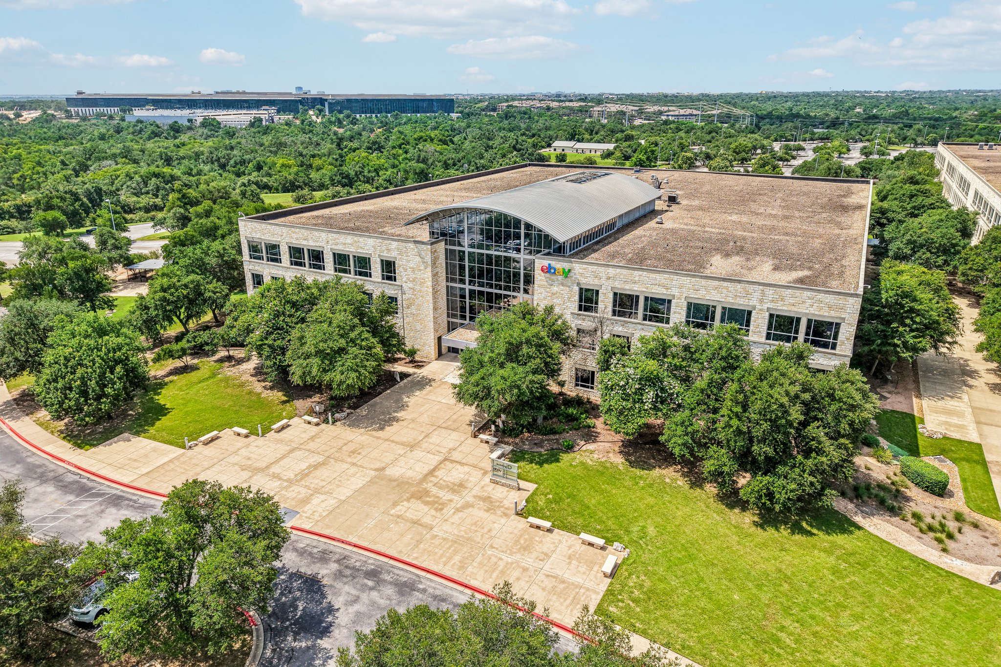 Peabody Dr-S2506-087.jpg