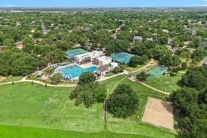 Peabody Dr-2506-904.jpg