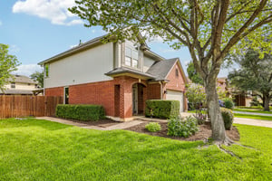 Peabody Dr-S2506-006.jpg