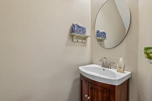Peabody Dr-S2506-024.jpg