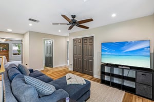 Peabody Dr-S2506-033.jpg