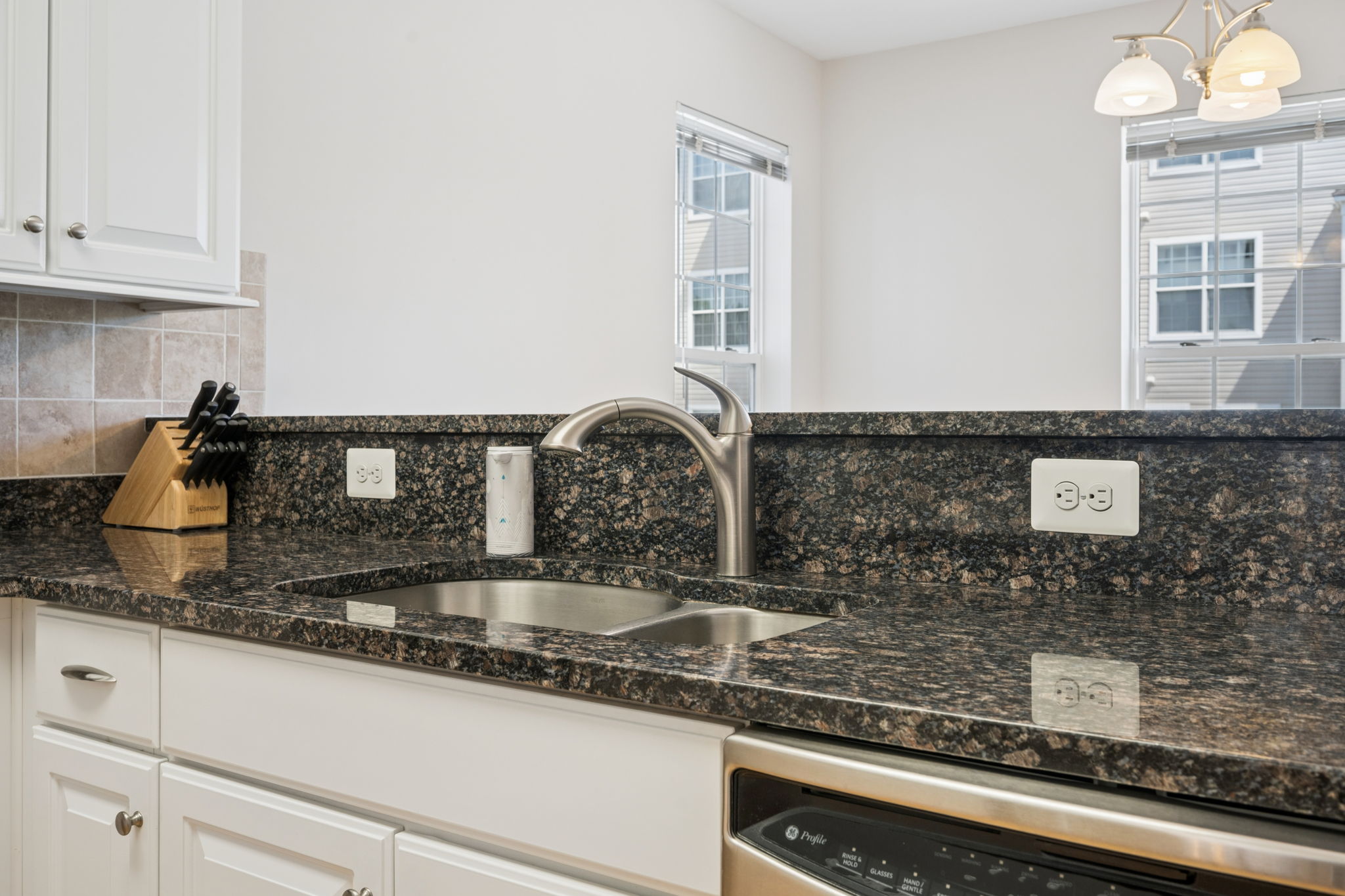 Travertine 62