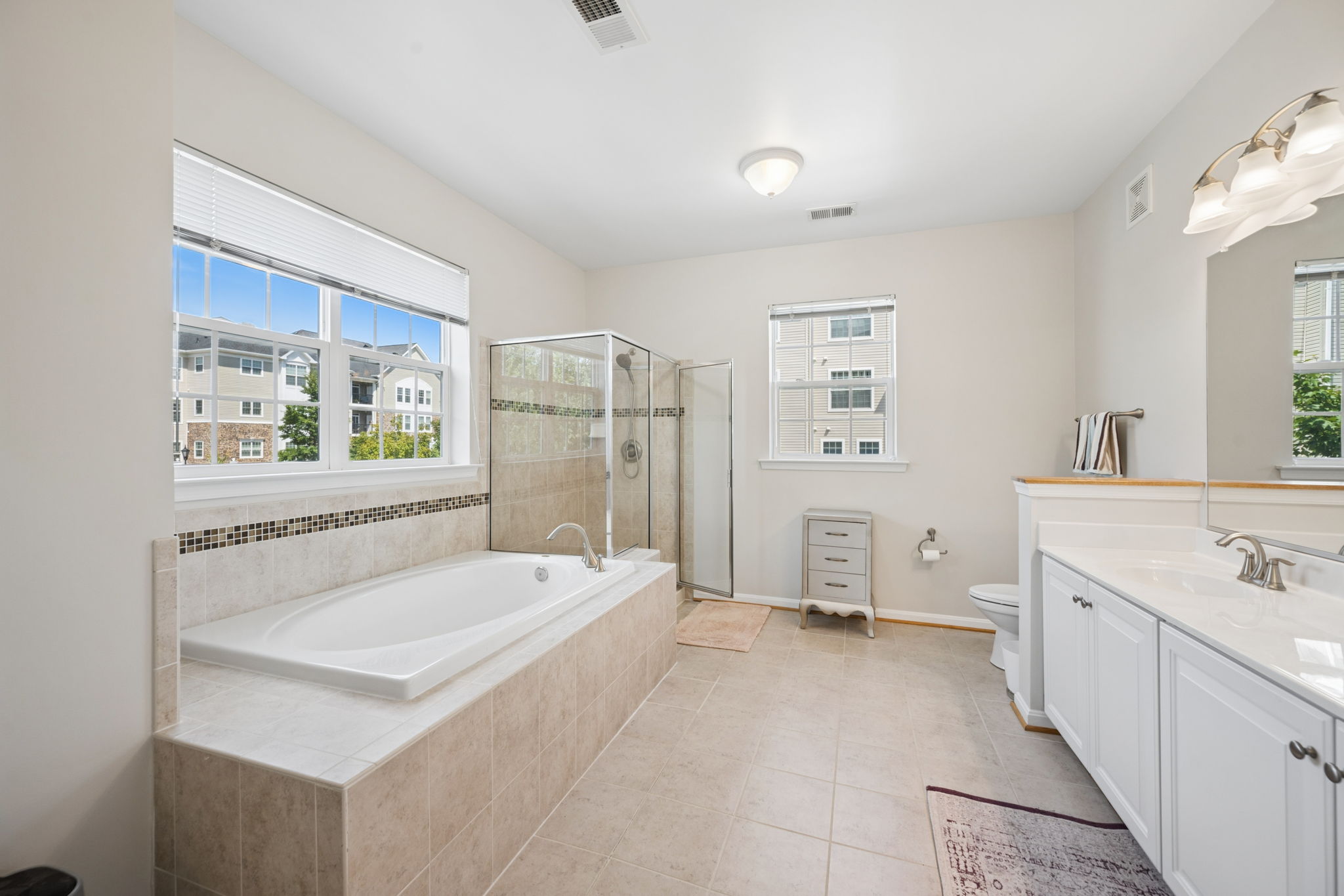 Travertine 70