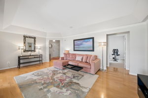 Travertine 37