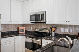 Travertine 78