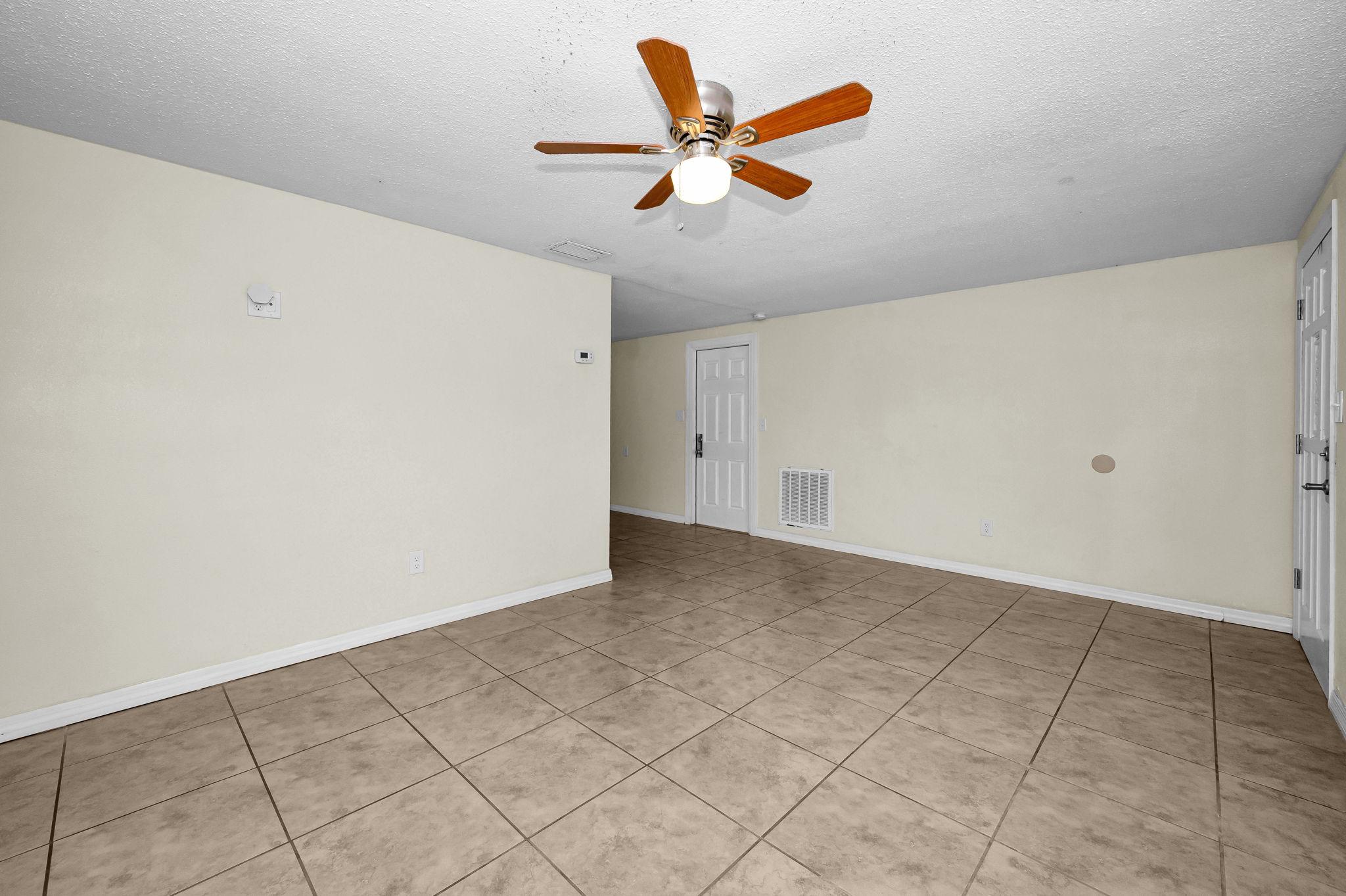 Living Room2