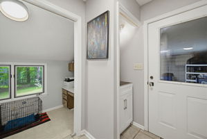 7404 Phelps Ct-23