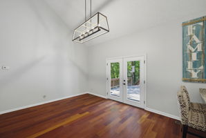 7404 Phelps Ct-6