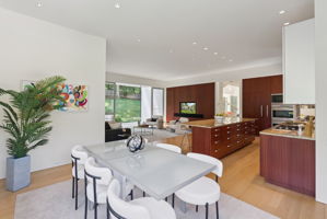Breakfast Area Reverse