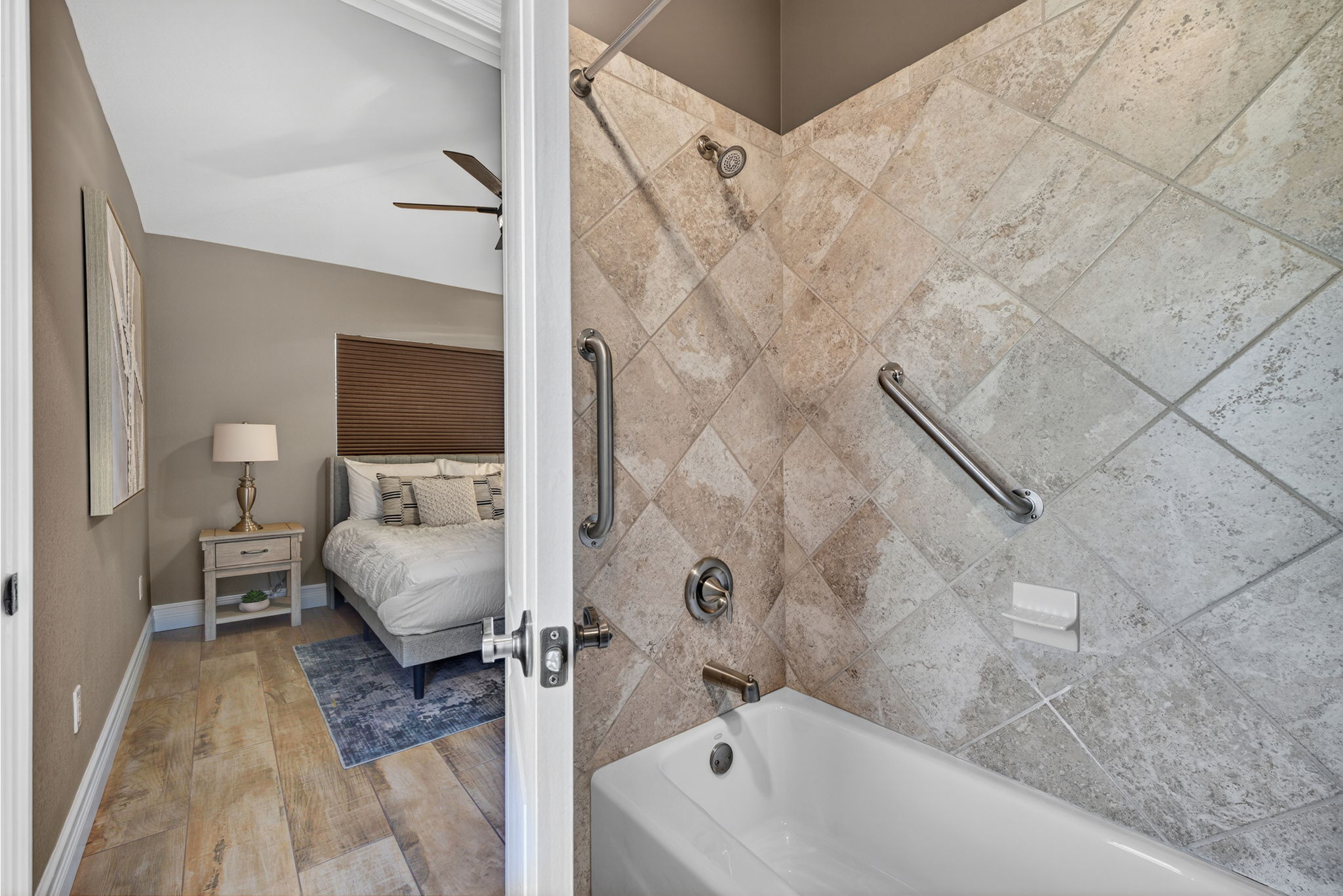 Guest Bathroom 2 of 2