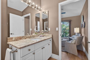 Guest Bathroom 1 of 2