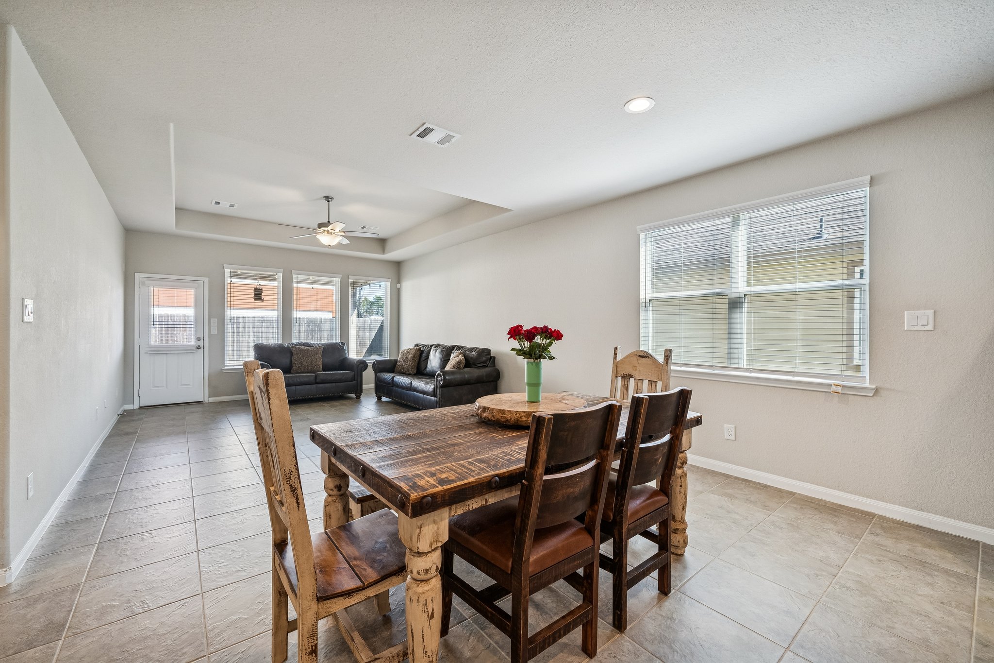 7407 Merrylands Dr, Atascocita, TX 77346_008.jpg