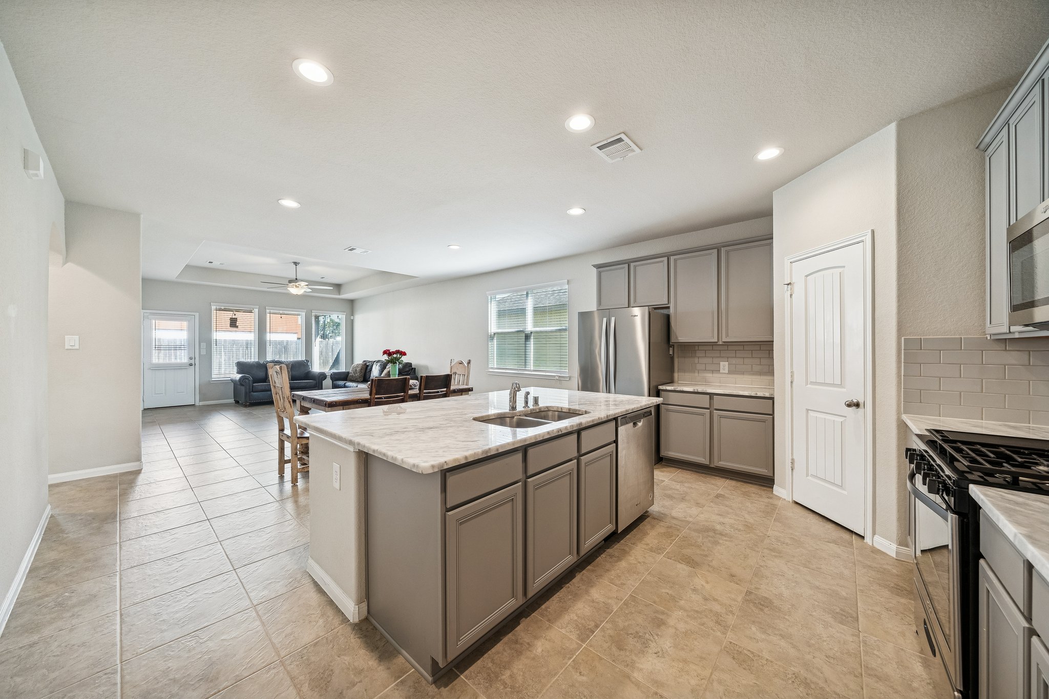 7407 Merrylands Dr, Atascocita, TX 77346_010.jpg