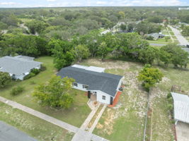  Photo 41