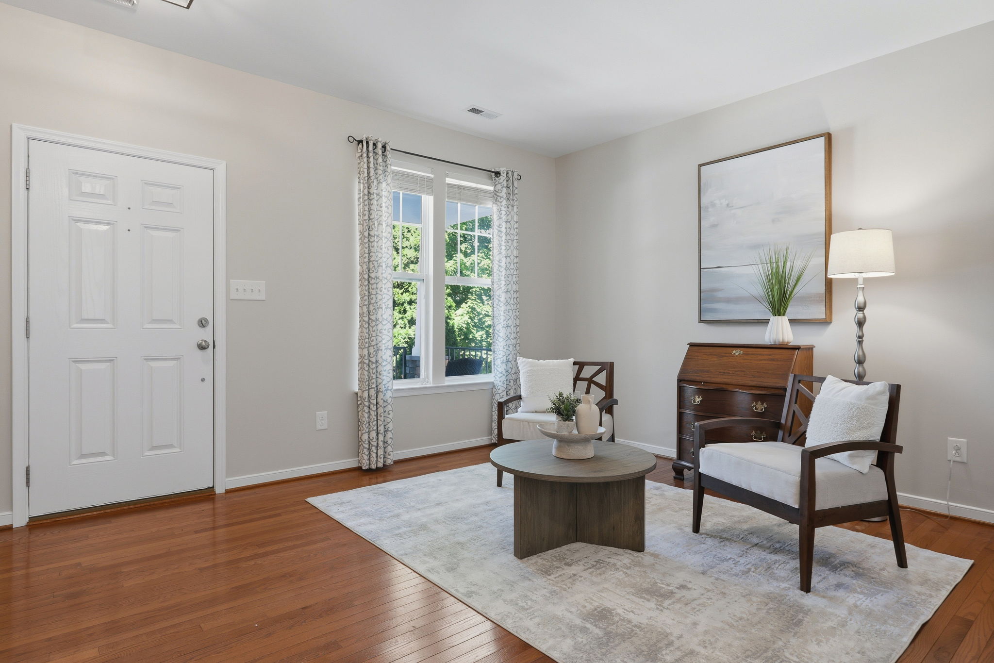 07-Living Room