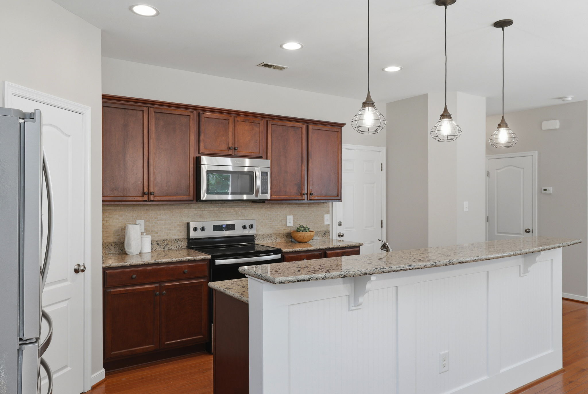 16-Kitchen