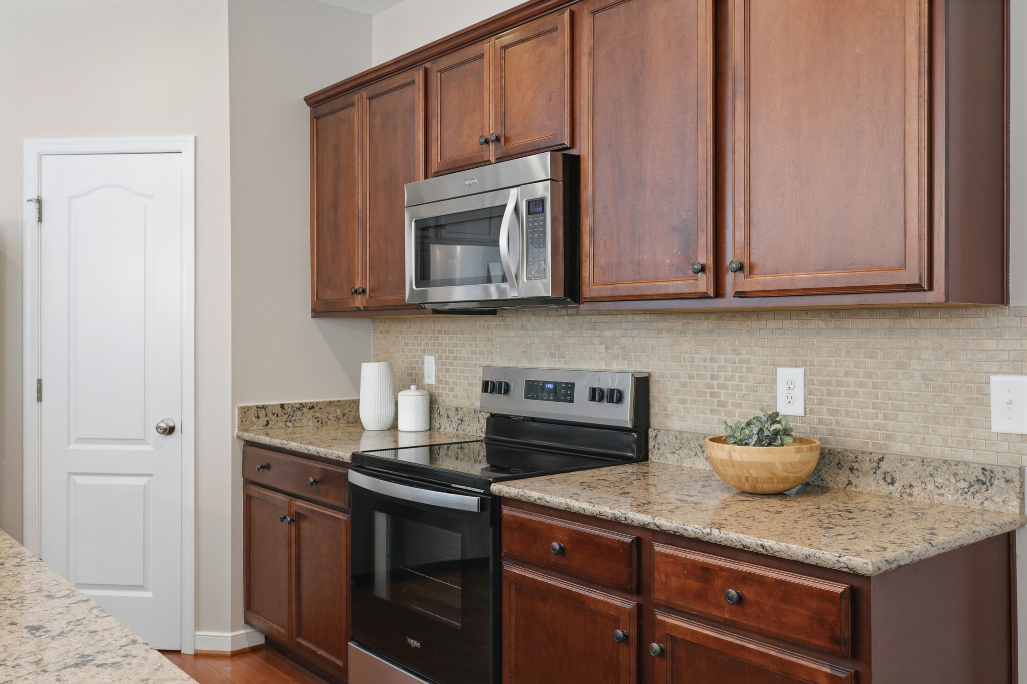 17-Kitchen