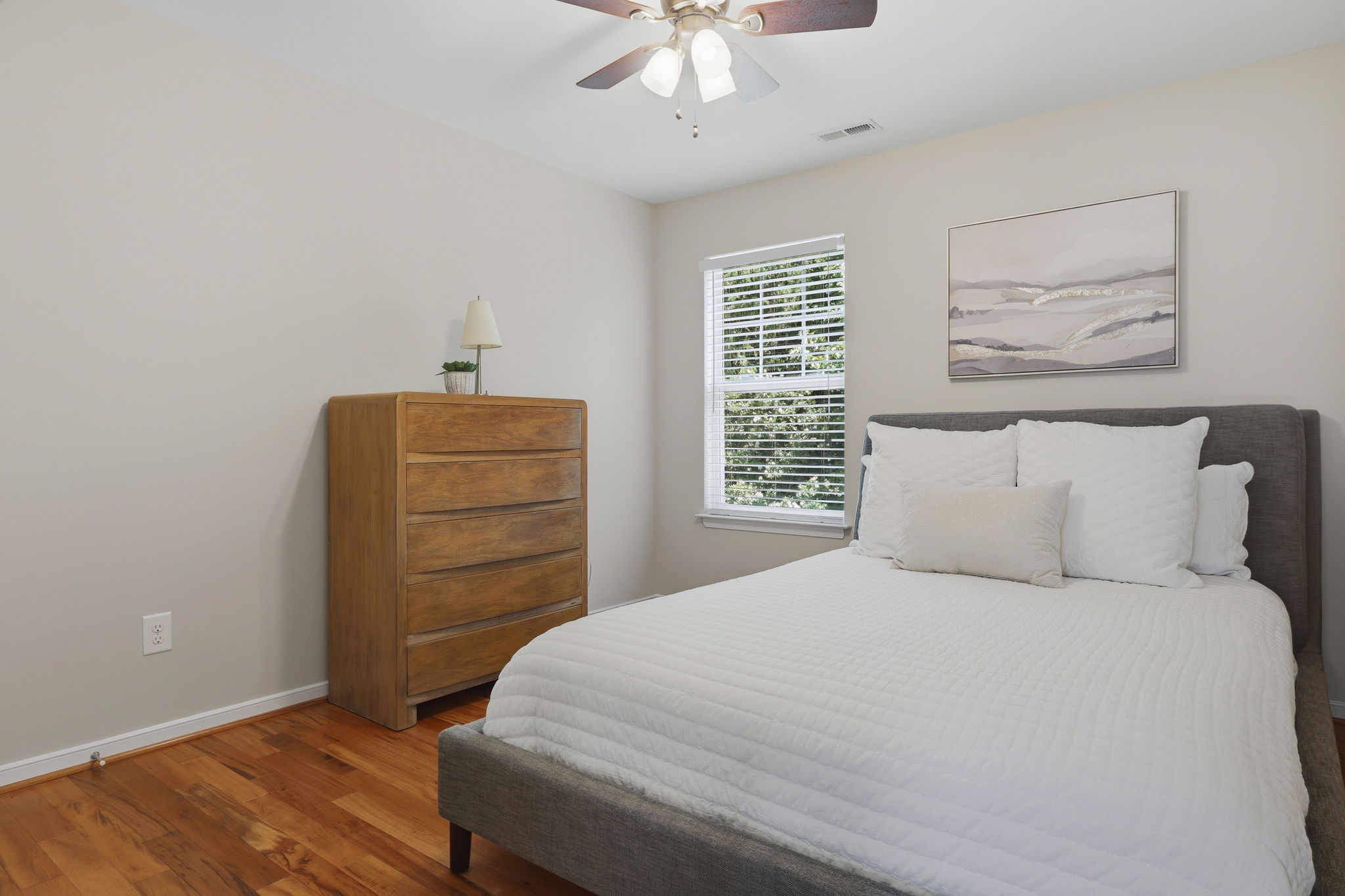 32-Bedroom 2