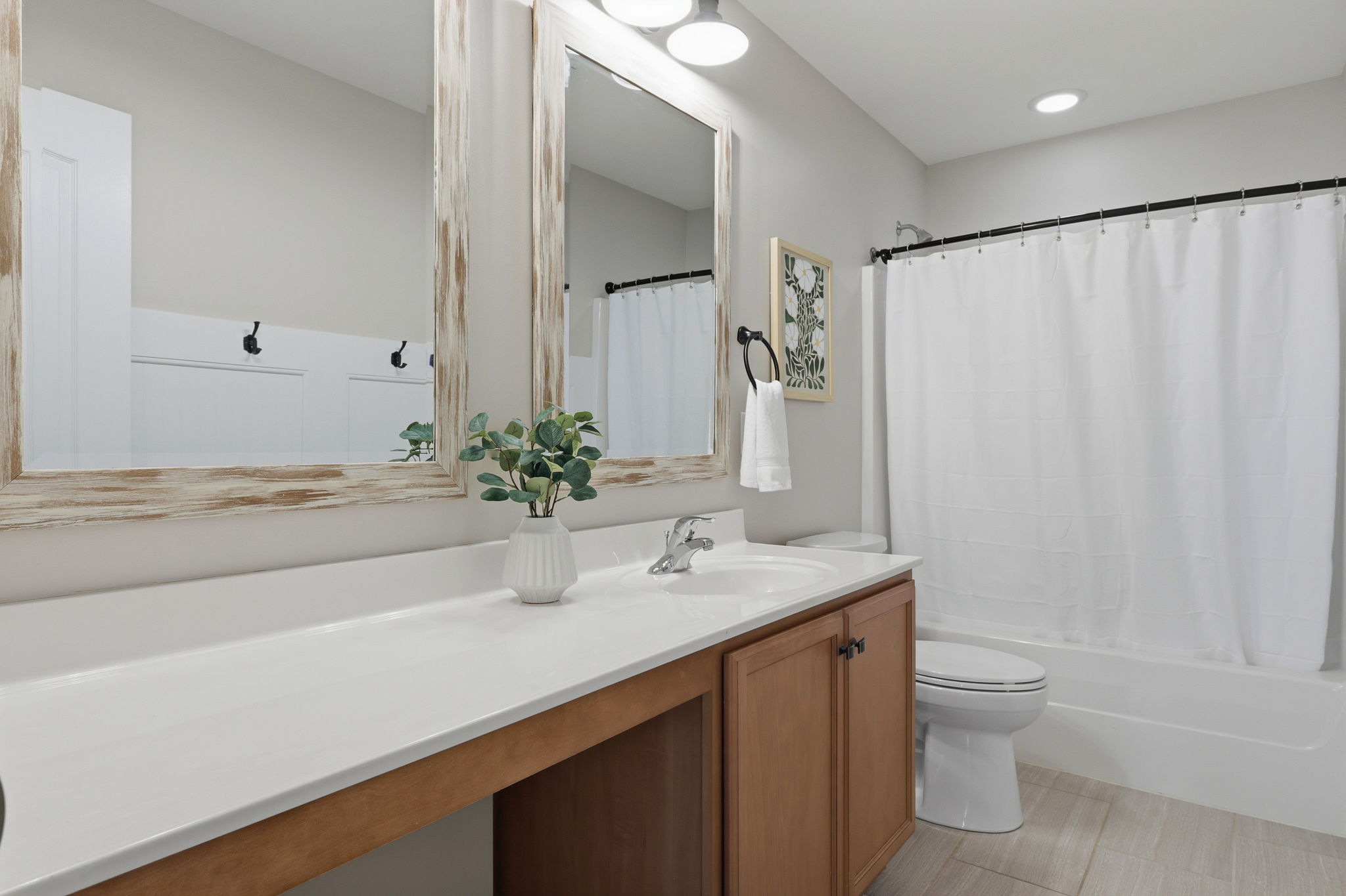 34-Hall Bath