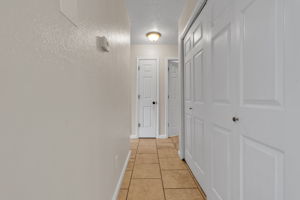  Photo 39