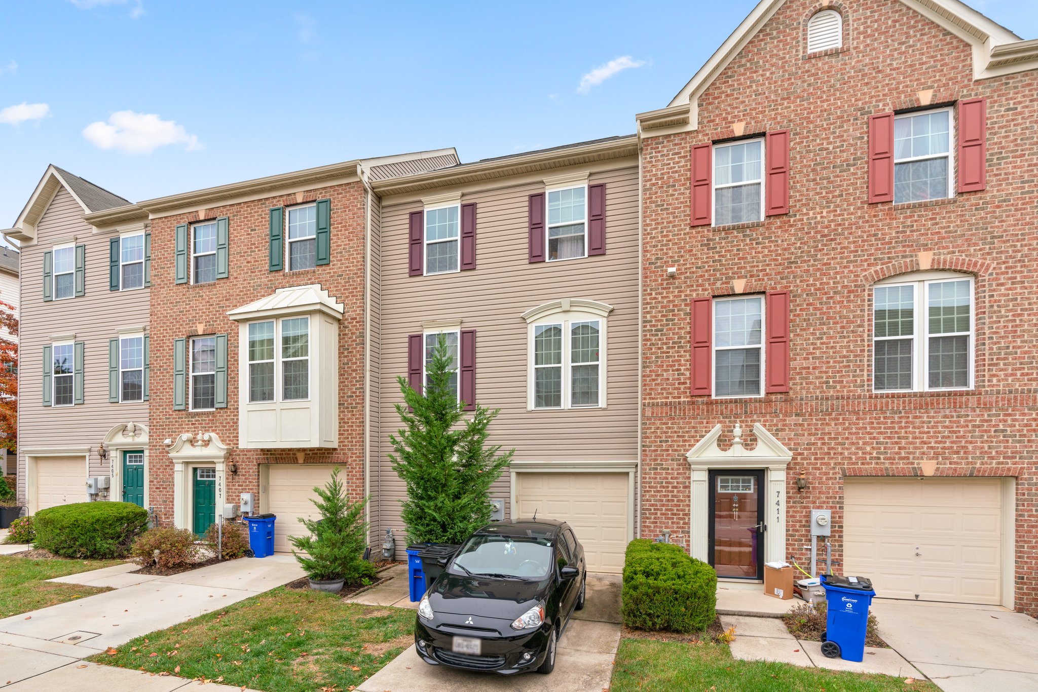 03. Front exterior.jpg