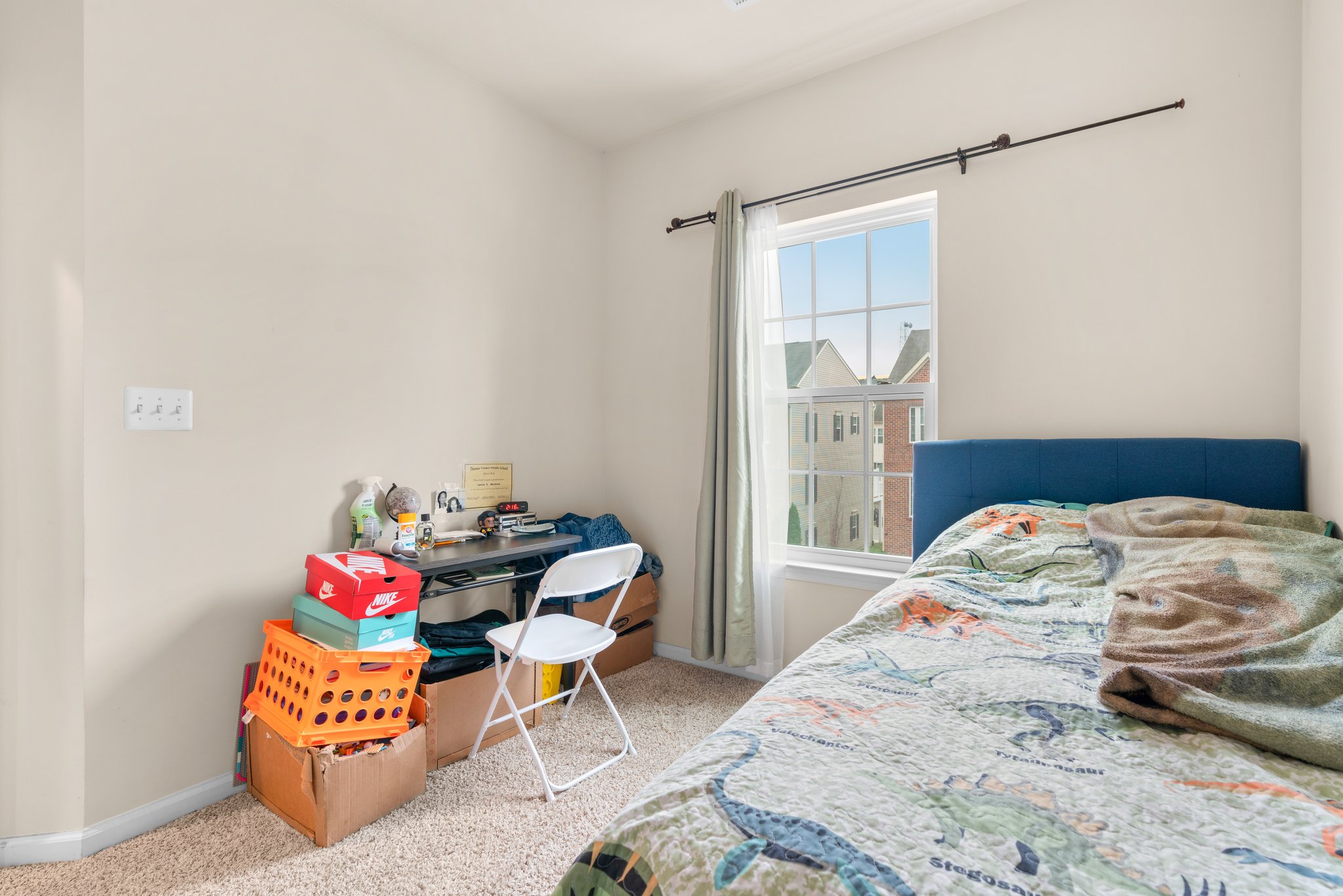 23. Upper bedroom.jpg