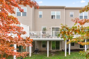 37. Back exterior.jpg