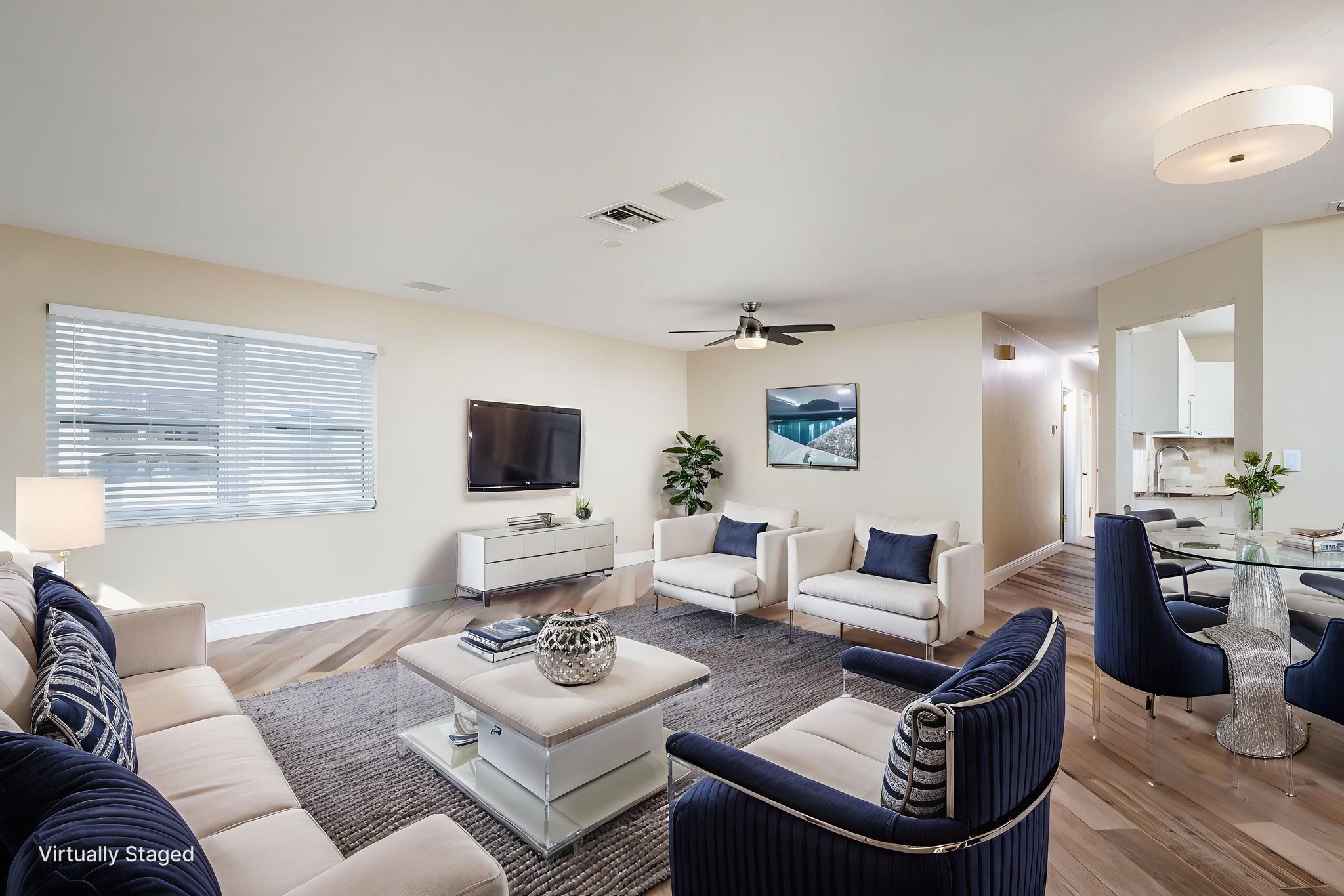 741 105th Ave N-02 virtually staged.jpeg