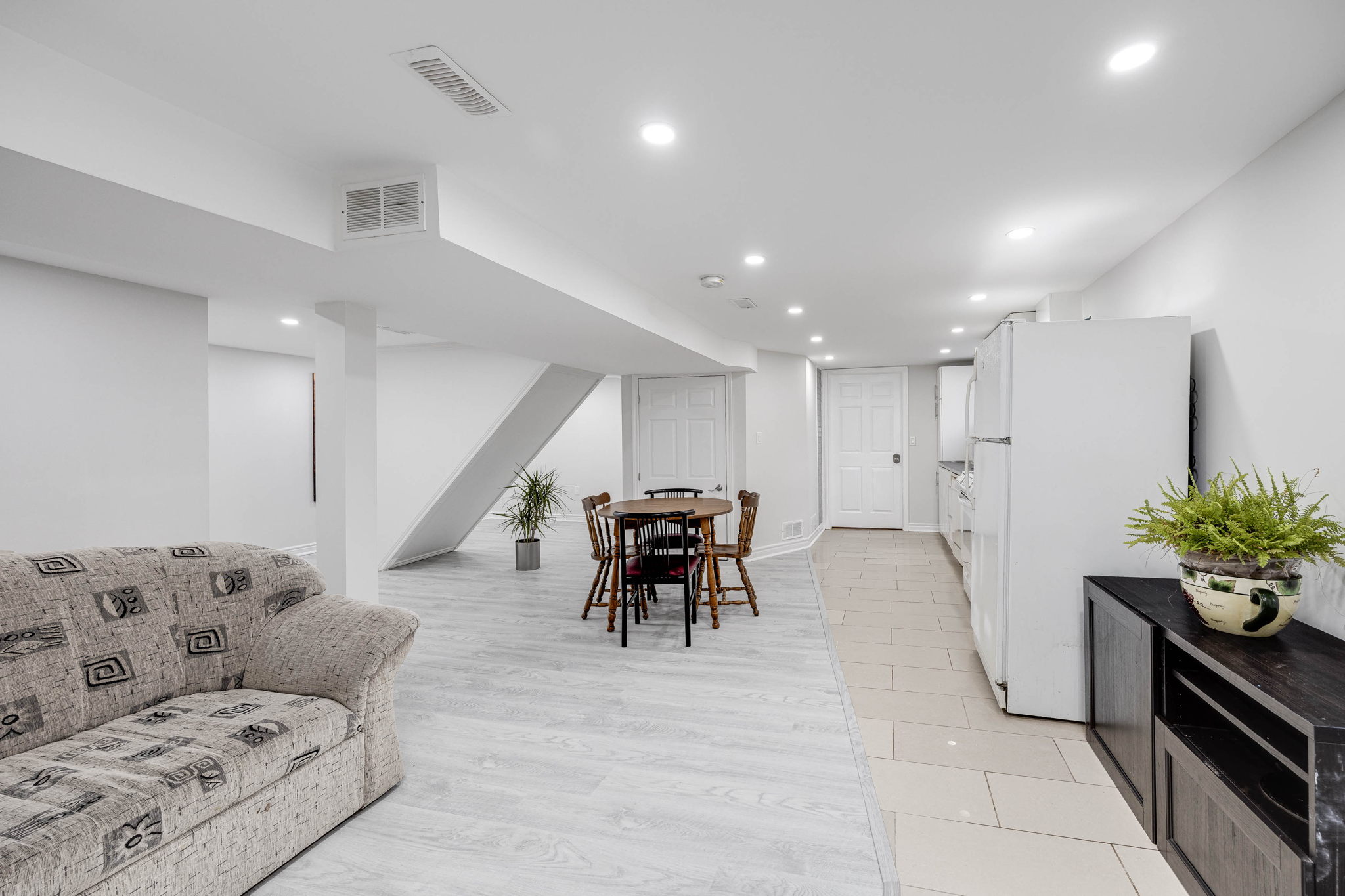 Newmarket property showcase — delivered property photograph 31