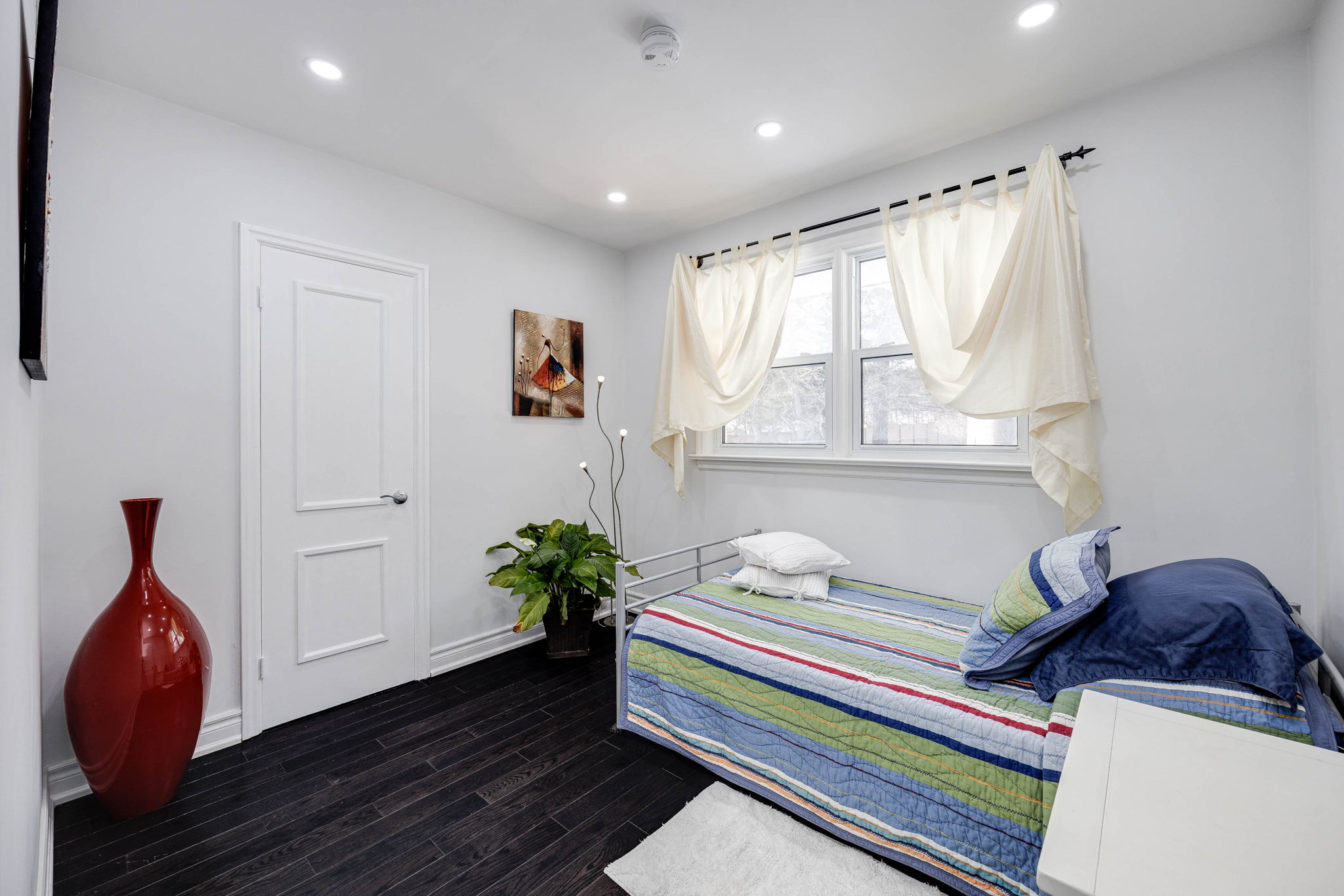 Newmarket property showcase — delivered property photograph 19