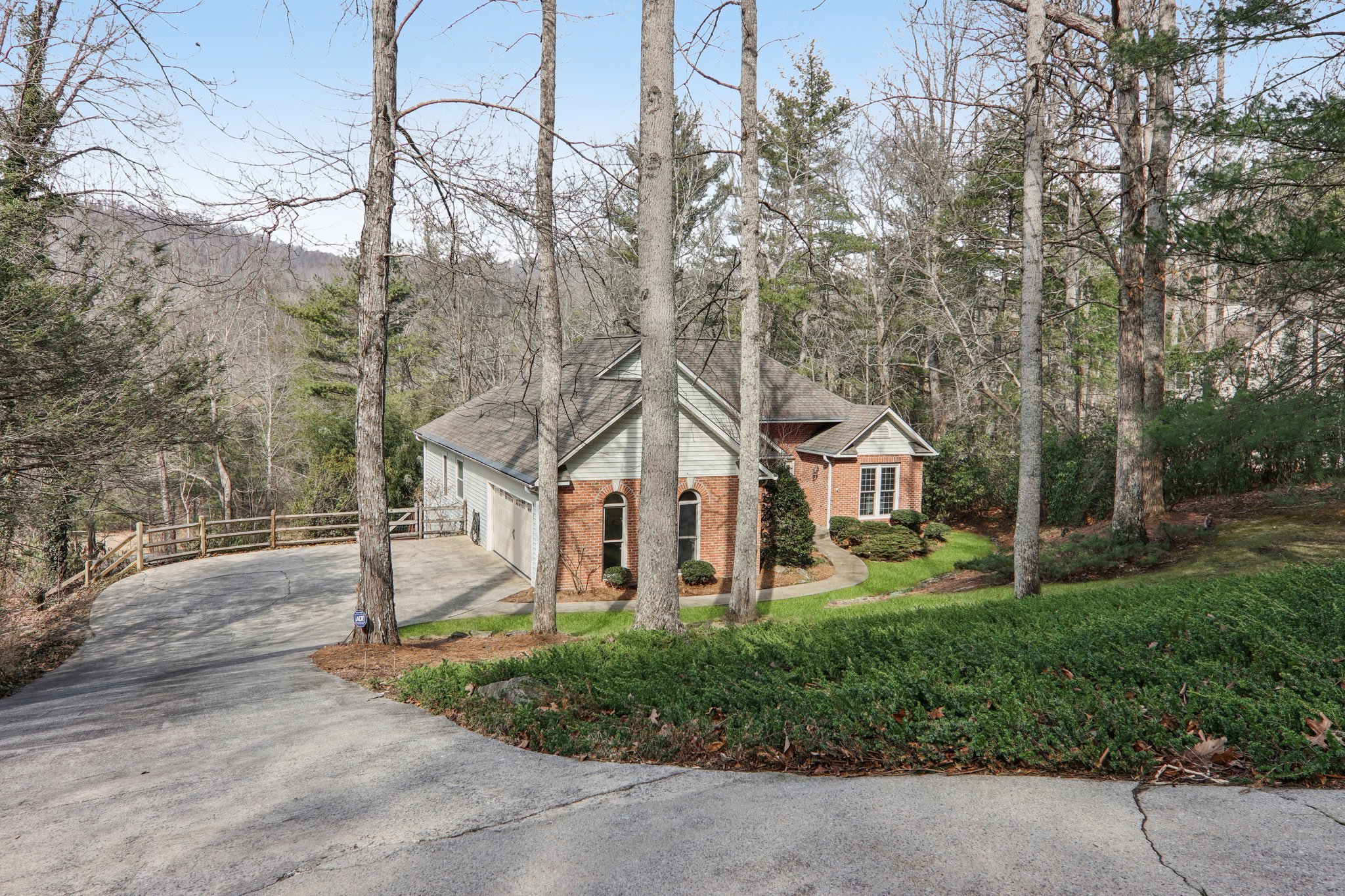 Zelda Court-L2602-005.jpg