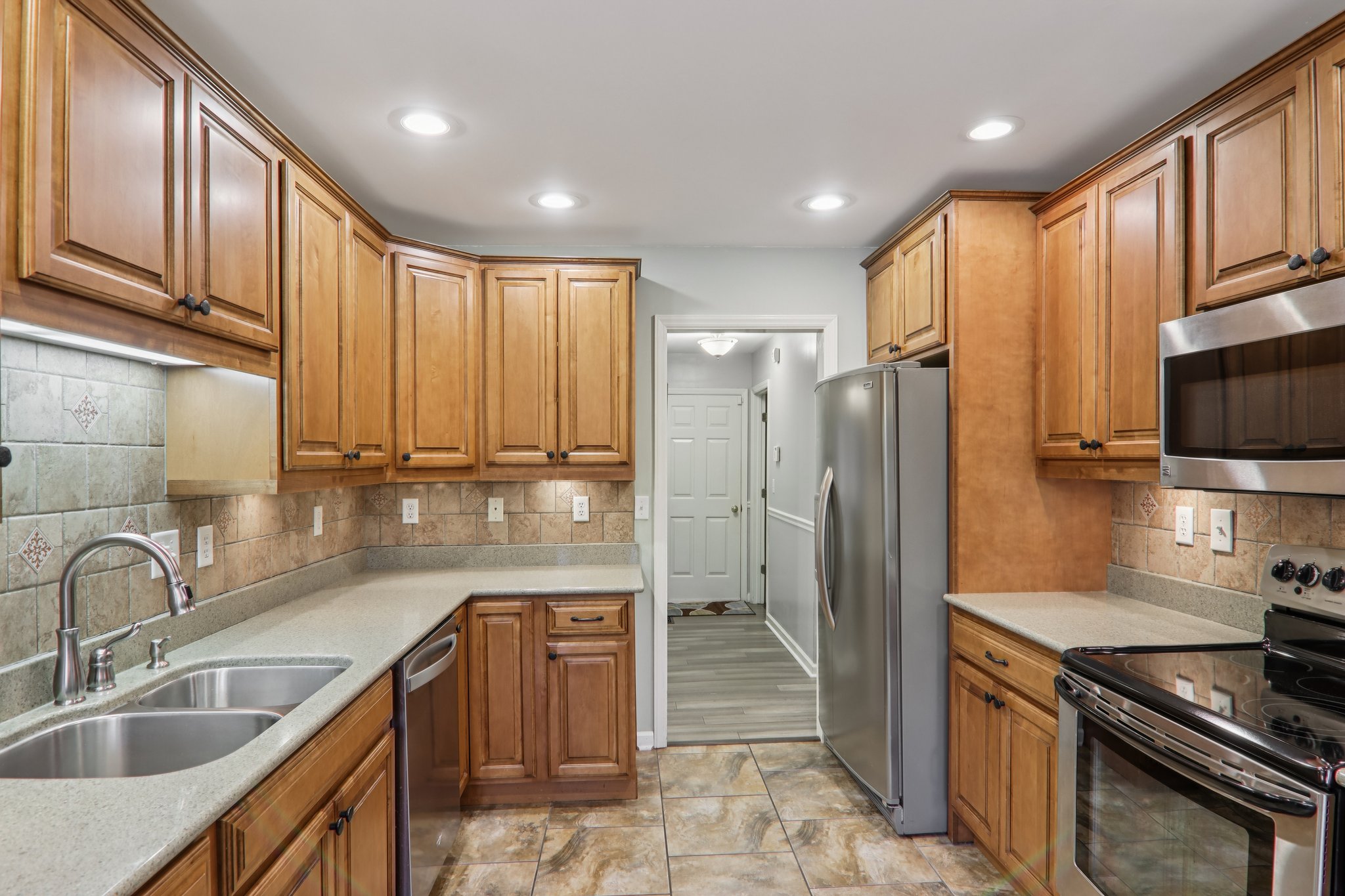 Zelda Court-L2602-023.jpg