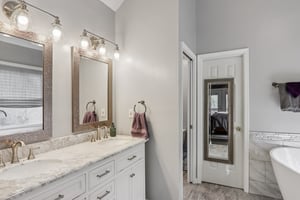 Zelda Court-L2602-037.jpg