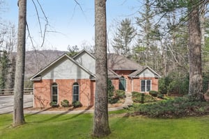 Zelda Court-L2602-064.jpg