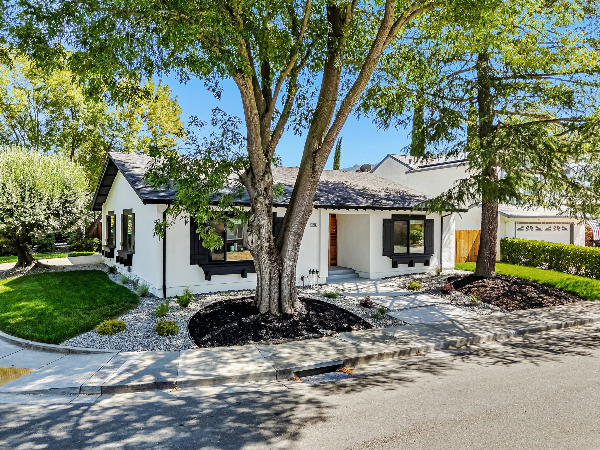 003_AERIAL_ 7410 Aspen Ct_