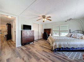  Photo 41