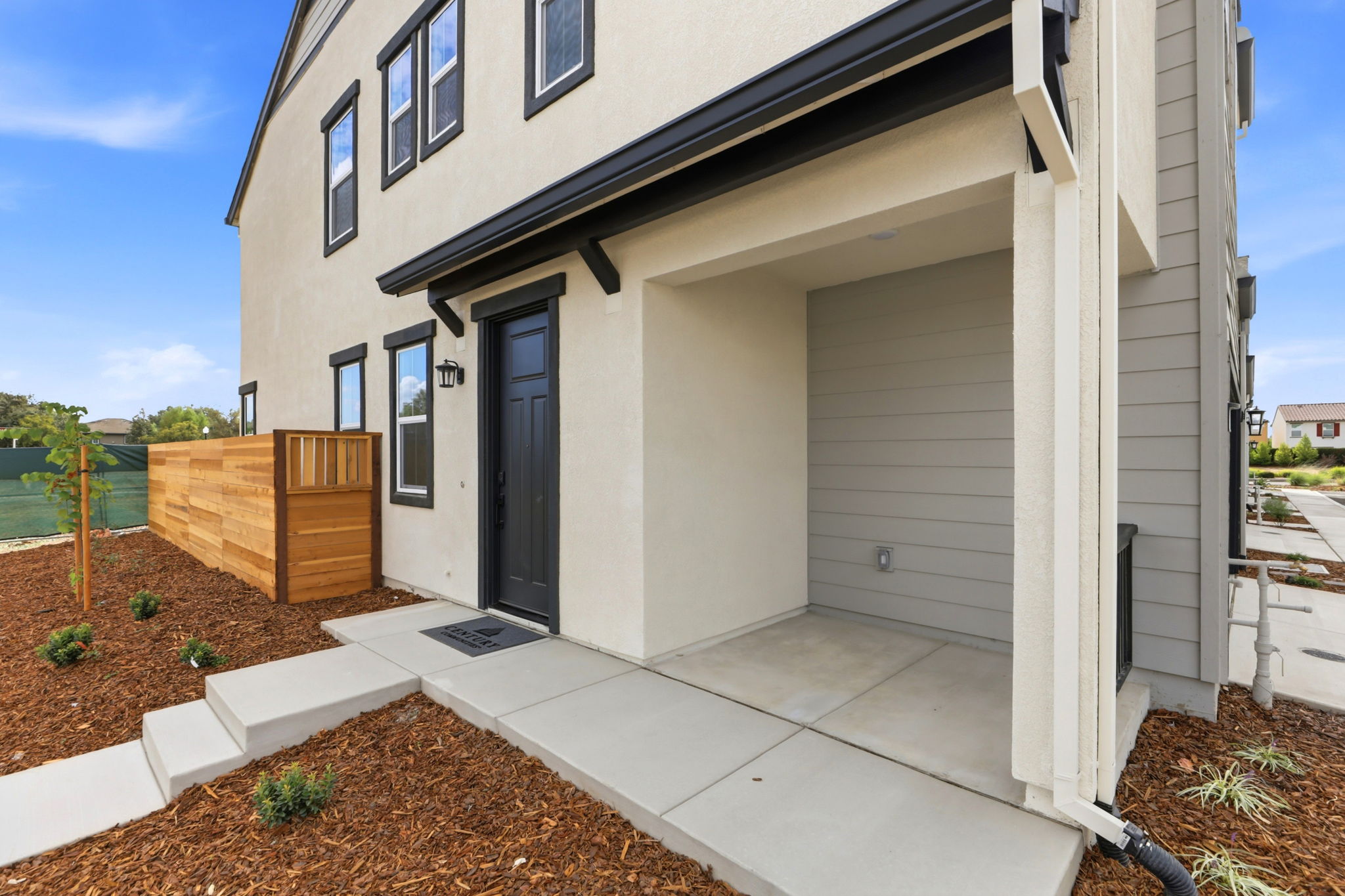004_F8_7414 Kolding Ln