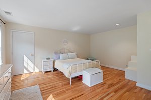  Photo 45