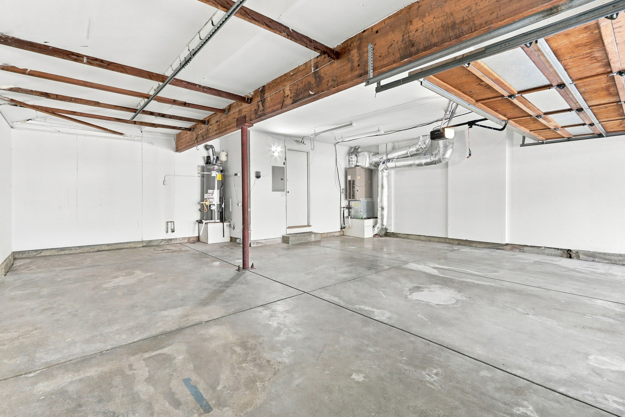 039_F8_7415 Phinney Way