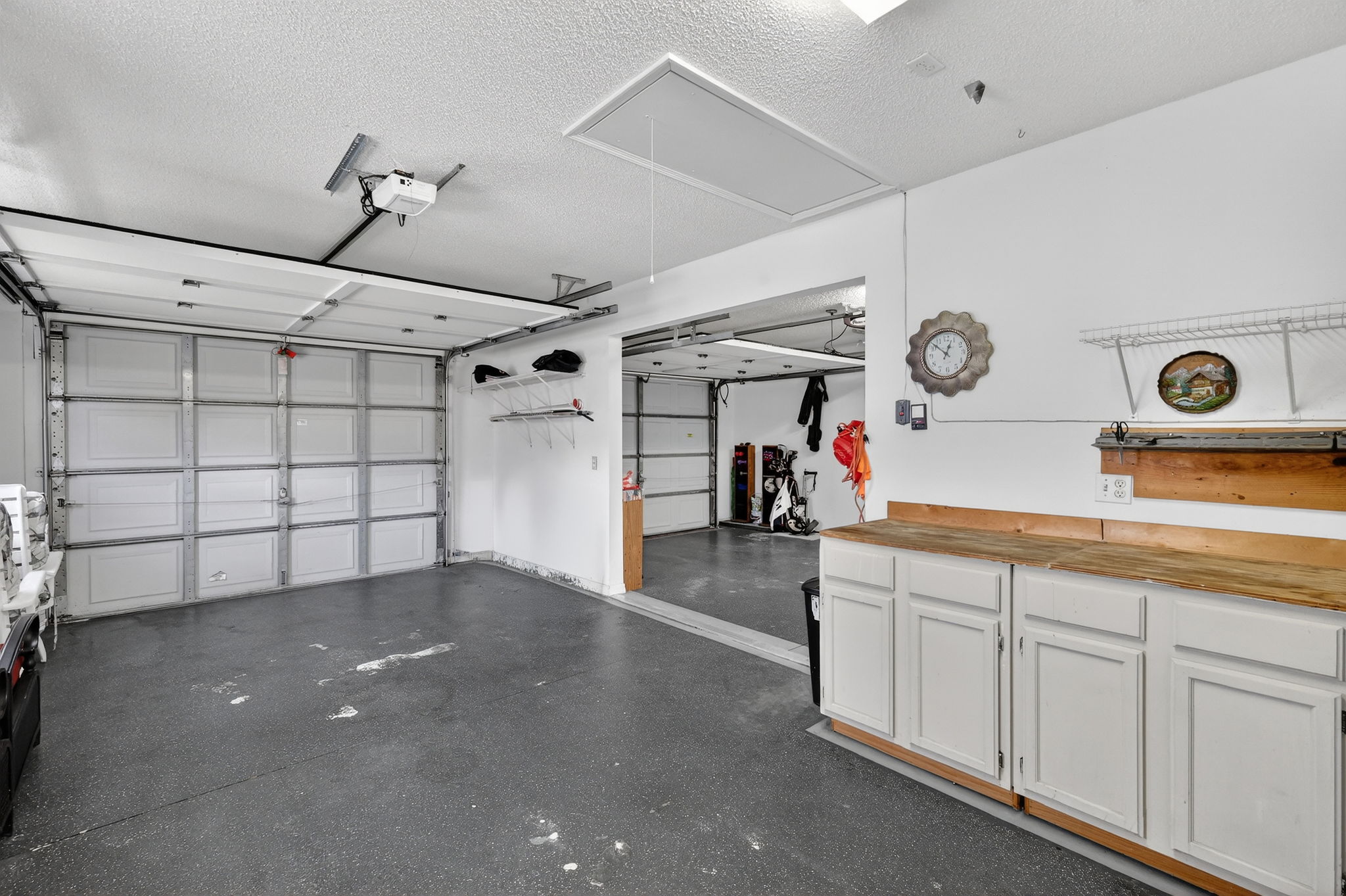 Oversized 26'x22' Two-Car Garage