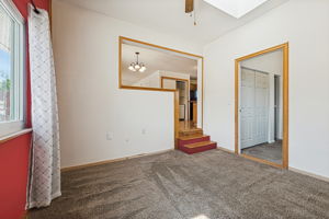  Photo 48