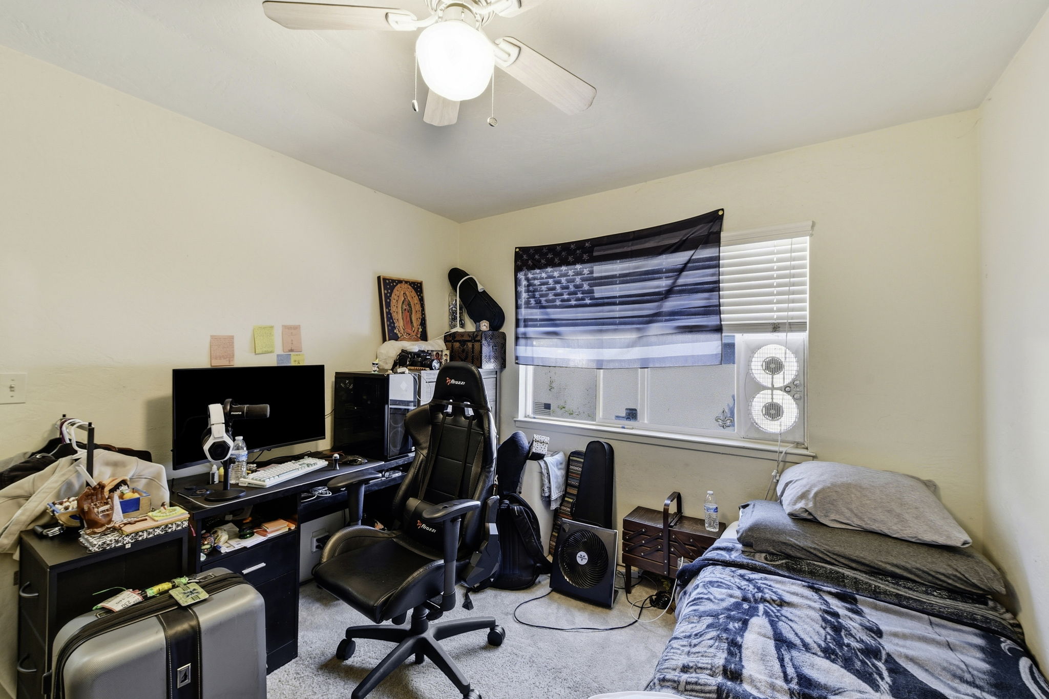  Photo 31
