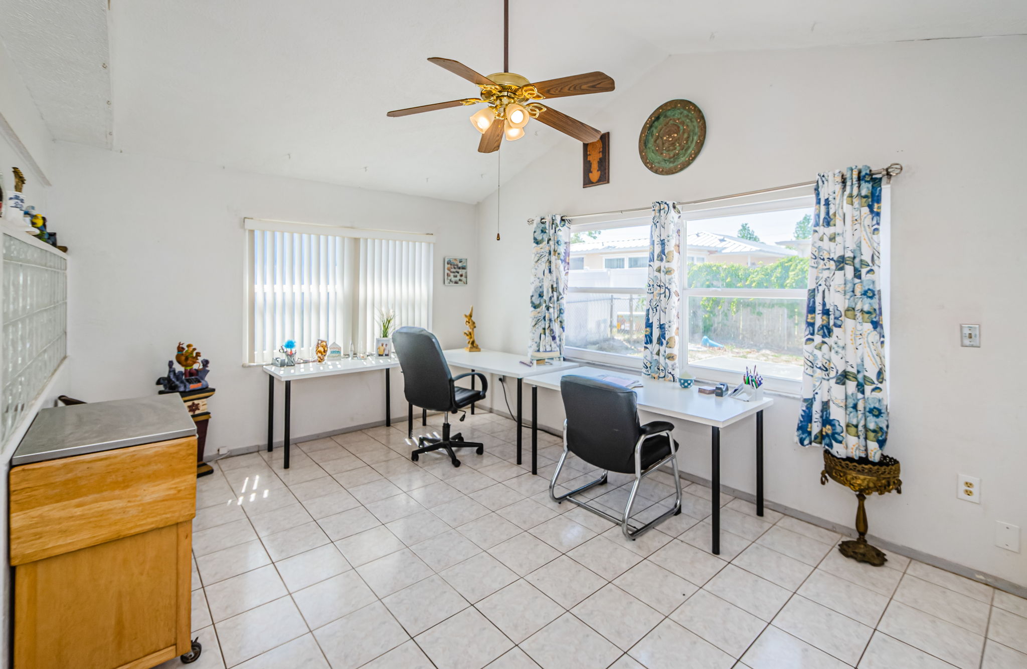 Family Room 1C
