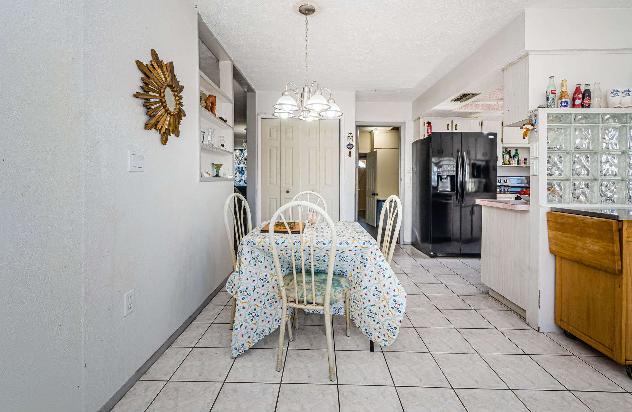 Kitchen Eat In Area