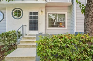 Corbin Ave unit 12-S2509-001.jpg