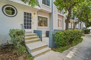 Corbin Ave unit 12-S2509-003.jpg