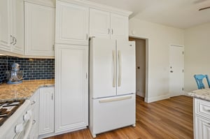 Corbin Ave unit 12-S2509-013.jpg