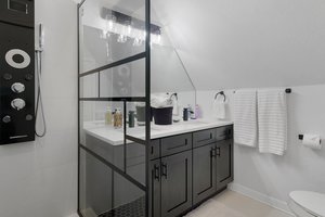  Photo 46