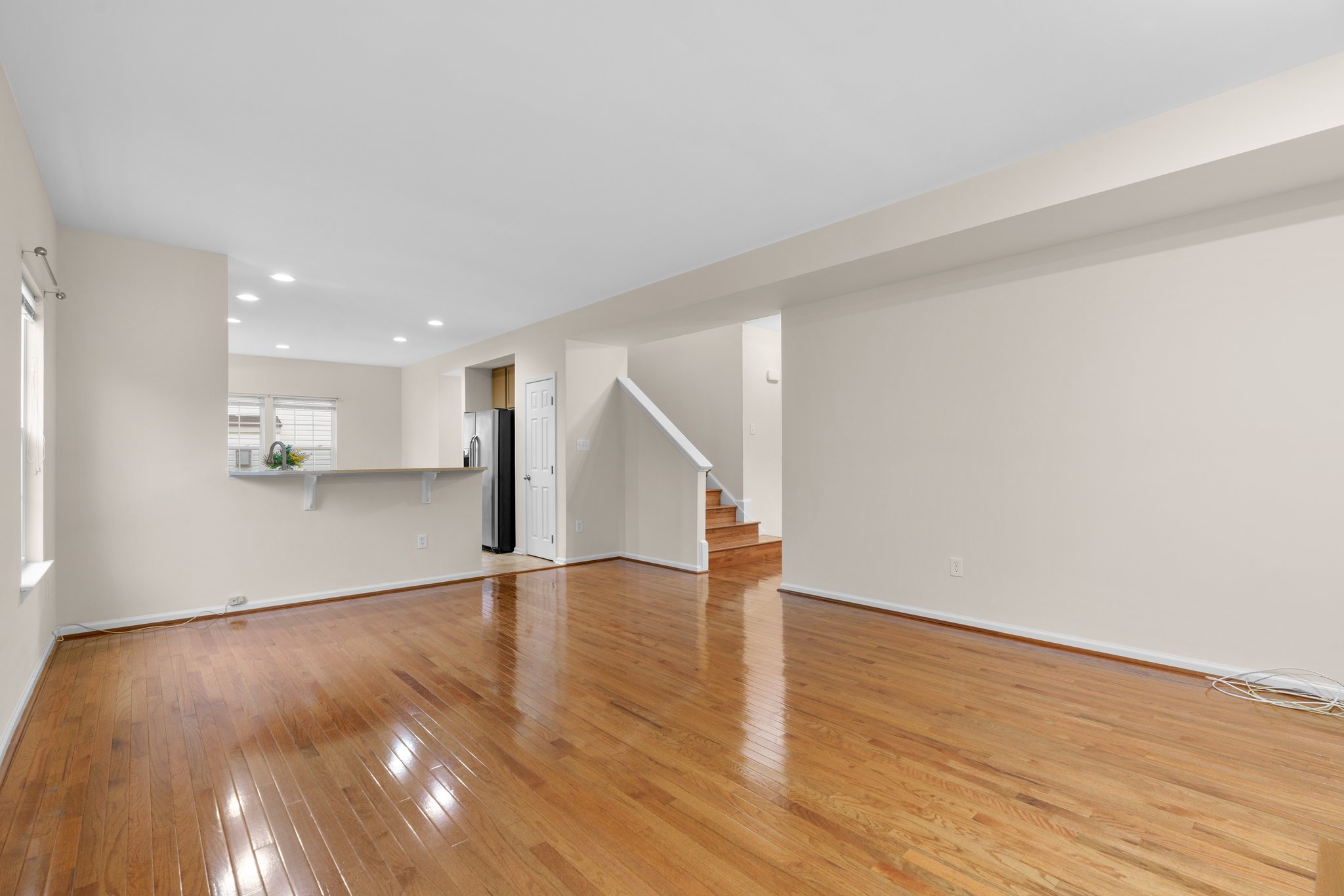 12. Family room.jpg